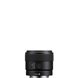E 11mm F1.8