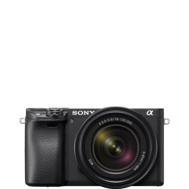 Alpha 6400 + E 18-135 F/3.5-5.6 OSS