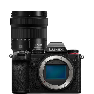 Lumix DC-S5 + Lumix S 20-60mm f/3.5-5.6