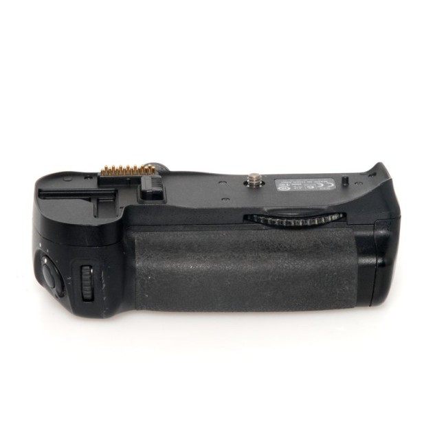GRIP MB-D10 pour D700/300S