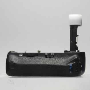 GRIP BG-E14 POUR CANON 90D