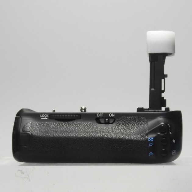 GRIP BG-E14 POUR CANON 90D