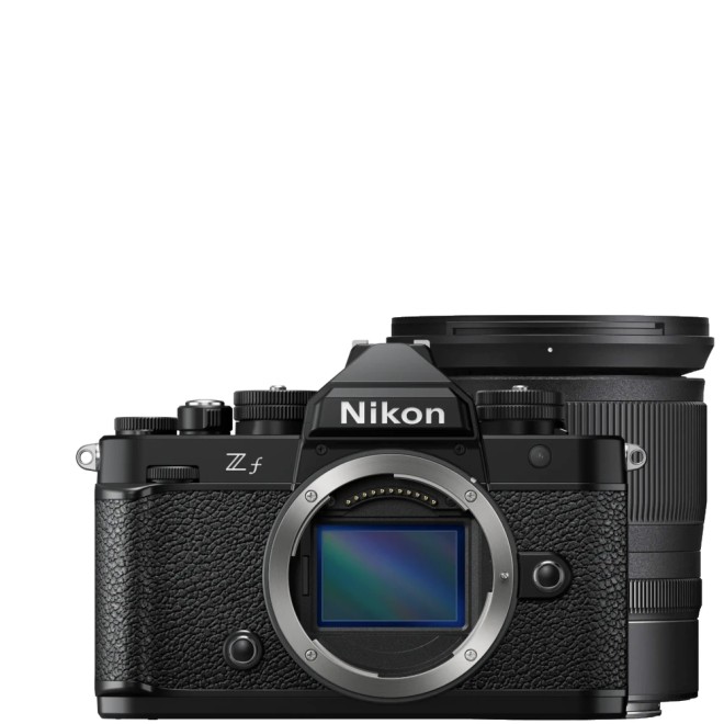 Zf + Z 24-70mm F4 S Zf + Z 24-70mm F4 S