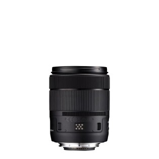 EF-S 18-135mm F3.5-5.6 IS USM