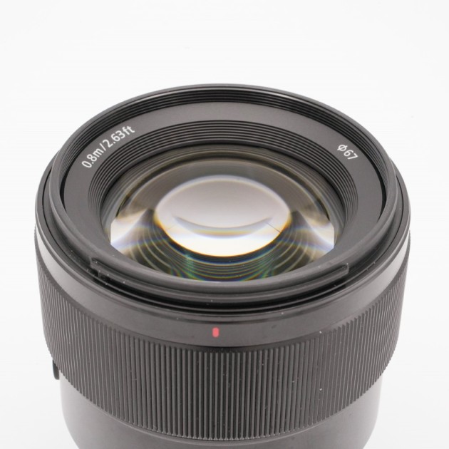 SONY FE 85 F/1.8
