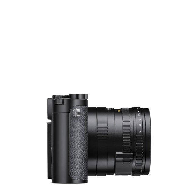 Q3 43mm