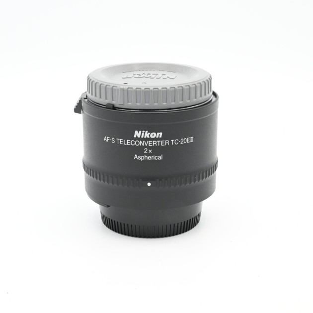 NIKON TELECONVERTER TC-20E III