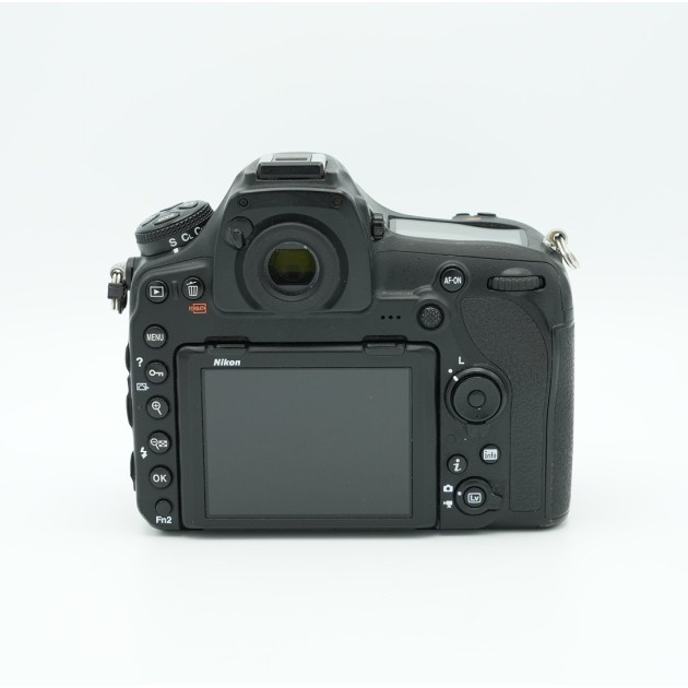 NIKON D850