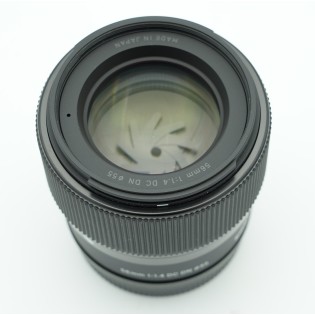 SIGMA DC 56 F1.4 SONY E