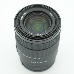 SONY E 18-135 F3.5-5.6 OSS