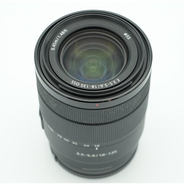 SONY E 18-135 F3.5-5.6 OSS