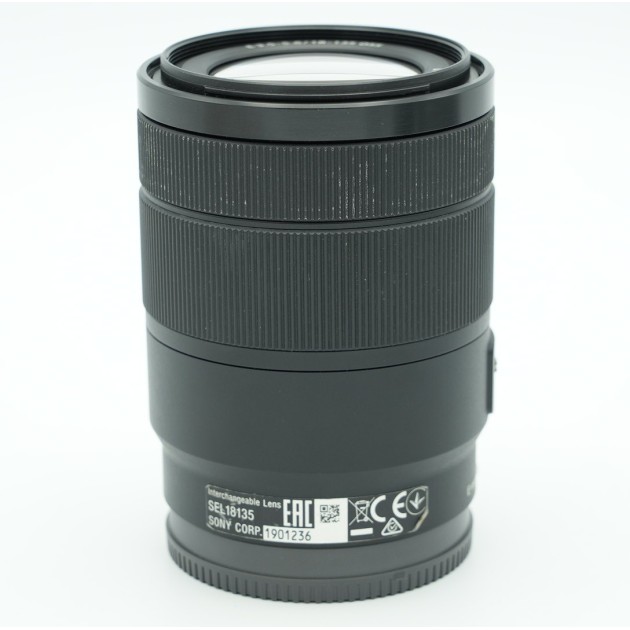SONY E 18-135 F3.5-5.6 OSS