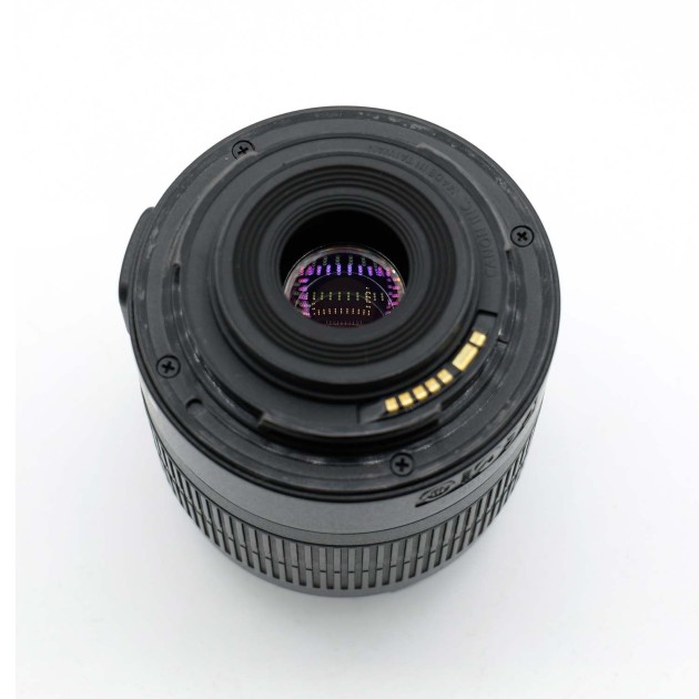 Canon EF-S 18-55 3.5-5.6 III