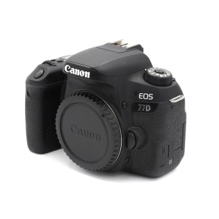 CANON EOS 77D