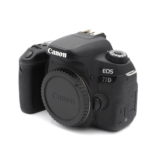 CANON EOS 77D