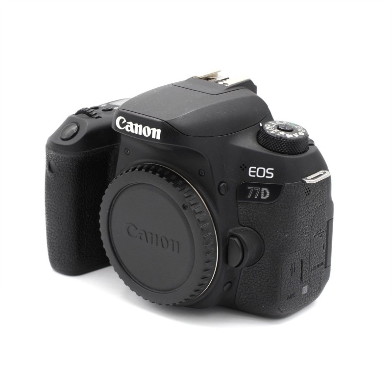 CANON EOS 77D