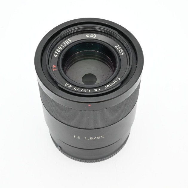 SONY FE 55 F1.8 ZEISS