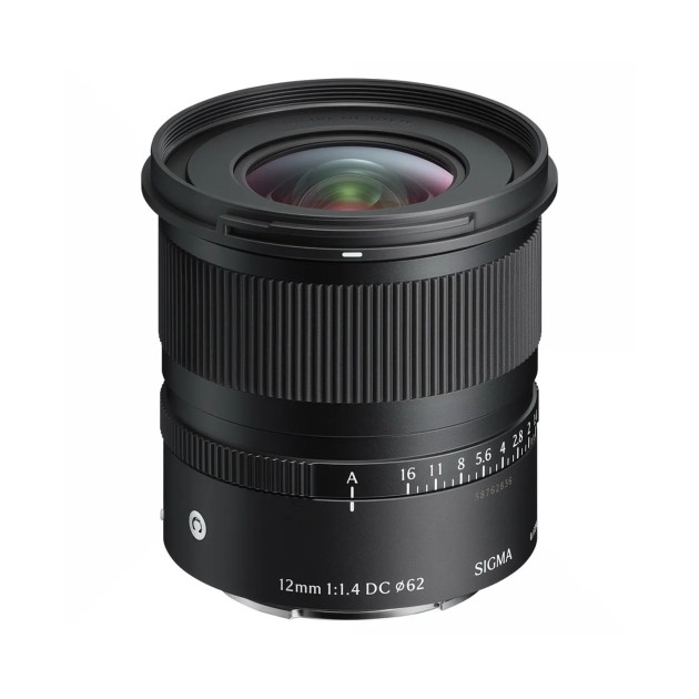 12mm F1.4 DC | Contemporary