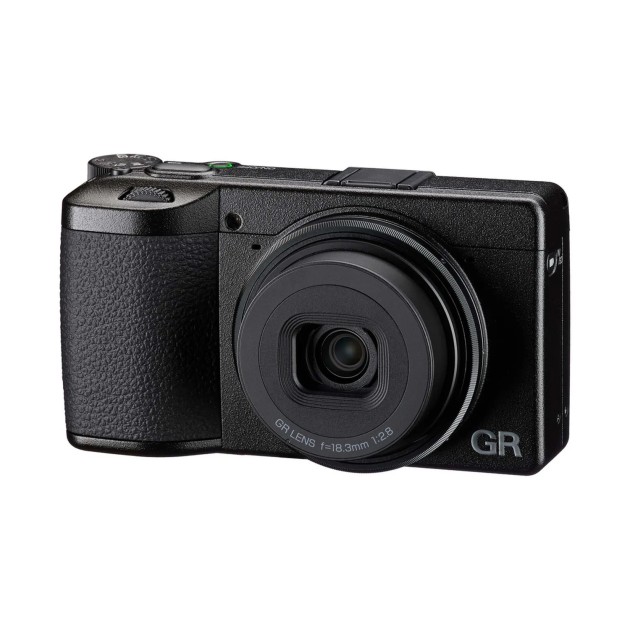 Ricoh GR IV