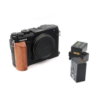 Fujifilm GFX 50 R + GRIP BOIS +3 BATT - Hybride occasion - Concept Store Photo