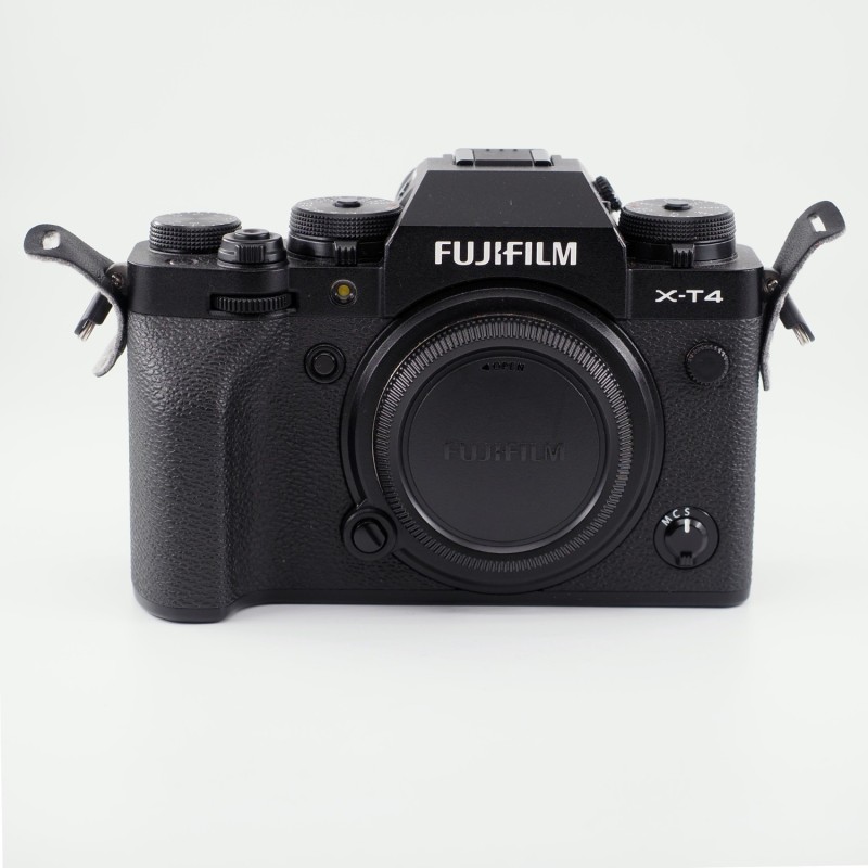 Fujifilm X-T4 NOIR - Hybride occasion - Concept Store Photo