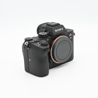 Sony ALPHA 7 III - Hybride occasion - Concept Store Photo