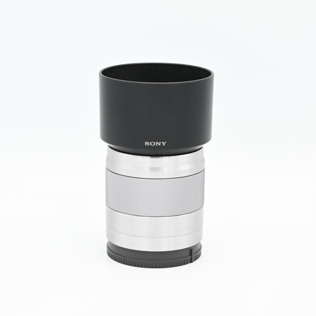Sony E 50 F1.8 OSS SILVER - Objectifs occasion - Concept Store Photo