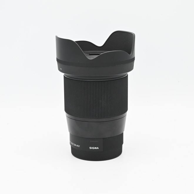 Sigma 16 F1.4 DC DN SONY E - Objectifs occasion - Concept Store Photo
