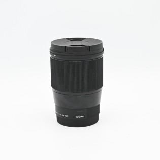Sigma 16 F1.4 DC DN SONY E - Objectifs occasion - Concept Store Photo