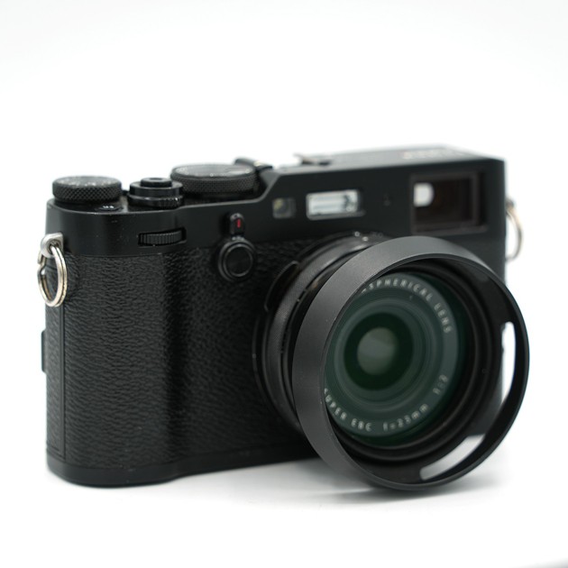 Fujifilm X100F +POIGNEE + HOUSSE - Compact et Bridge occasion - Concept Store Photo