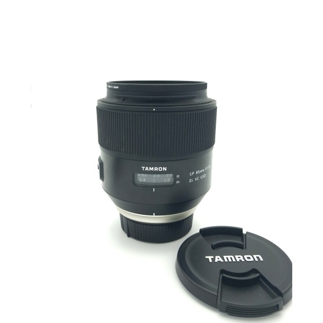 Tamron 85 F1.8 SP VC pour Nikon - Objectifs occasion - Concept Store Photo
