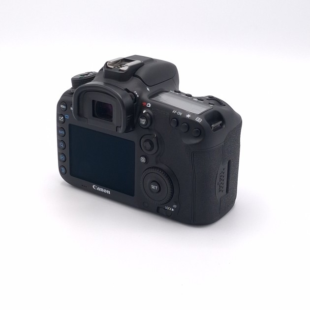 Canon EOS 7D MARK II - Appareils Photos occasion - Concept Store Photo