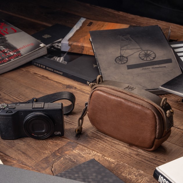 Pochette photo cuir Wotancraft Portable Pouch S Brown