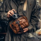 Sac photo bandoulière Wotancraft Mini Rider Brown Leather