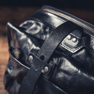 Sac photo bandoulière Wotancraft Mini Rider Black Leather