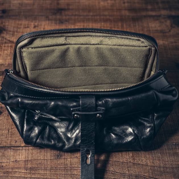 Sac photo bandoulière Wotancraft Mini Rider Black Leather
