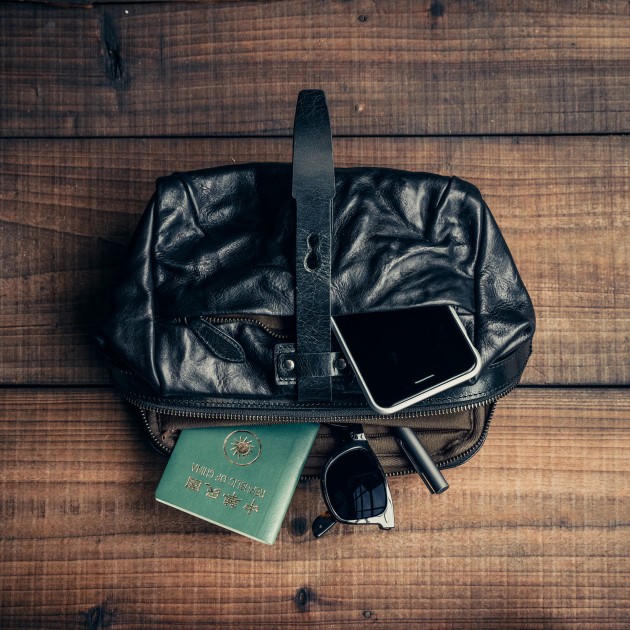 Sac photo bandoulière Wotancraft Mini Rider Black Leather