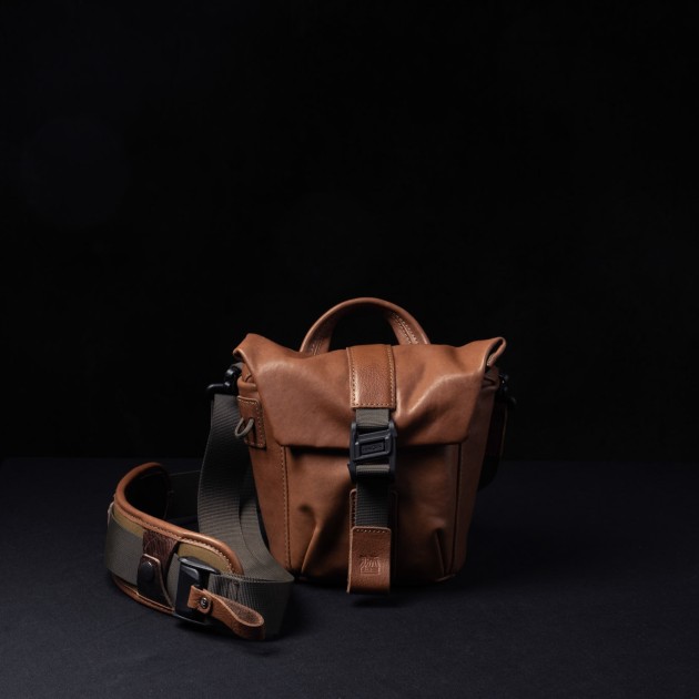 Sac photo bandoulière Wotancraft Pilot 2L Brown Leather