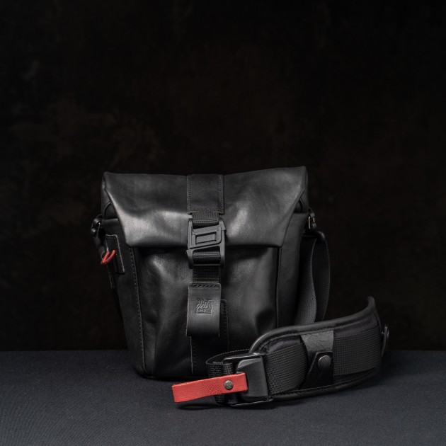 Sac photo bandoulière Wotancraft Pilot 2L Black Leather