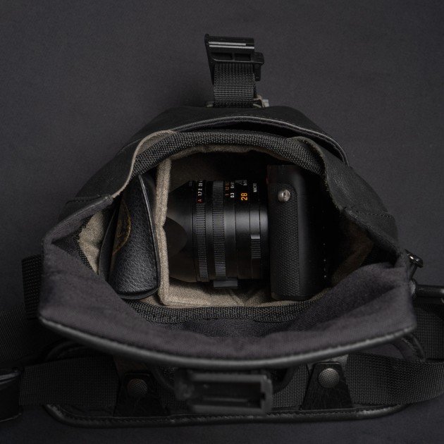 Sac photo bandoulière Wotancraft Pilot 2L Black Leather