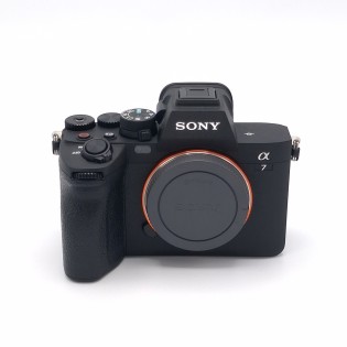 SONY A7 IV d'occasion | Concept Store Photo