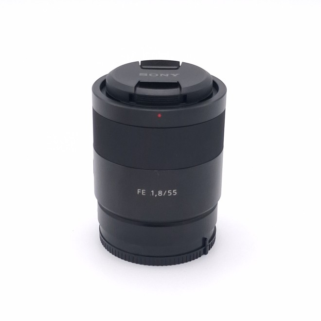 SONY ZEISS FE 55 F1.8 d'occasion | Concept Store Photo