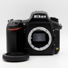 NIKON D750