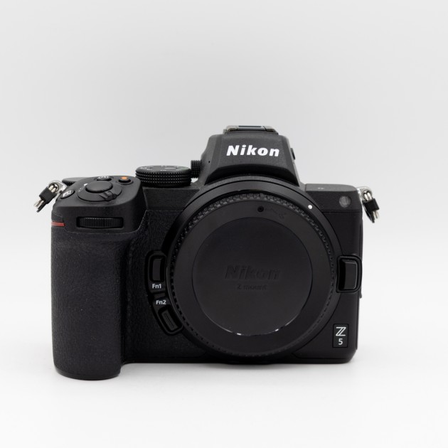 Nikon Z5 - Hybride occasion - Concept Store Photo