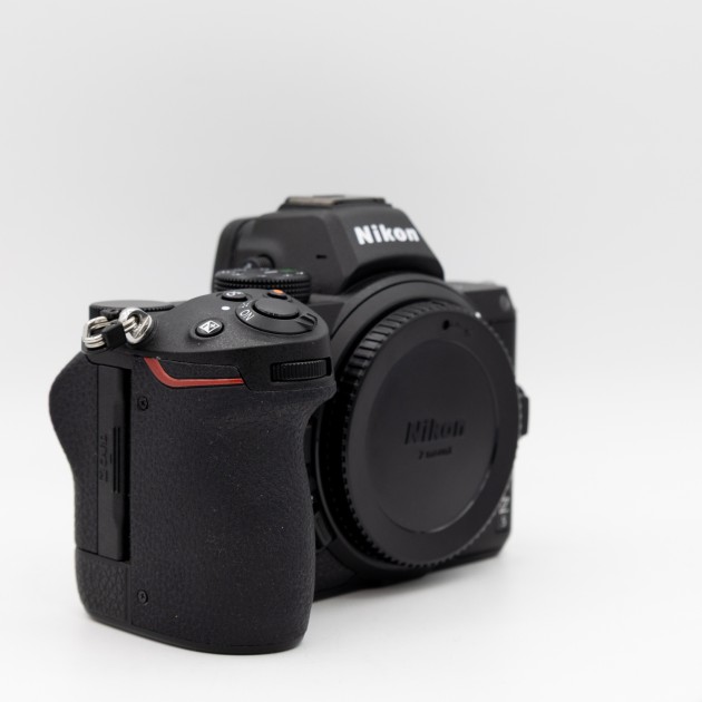 Nikon Z5 - Hybride occasion - Concept Store Photo