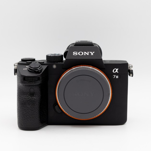 SONY ALPHA 7 III d'occasion | Concept Store Photo