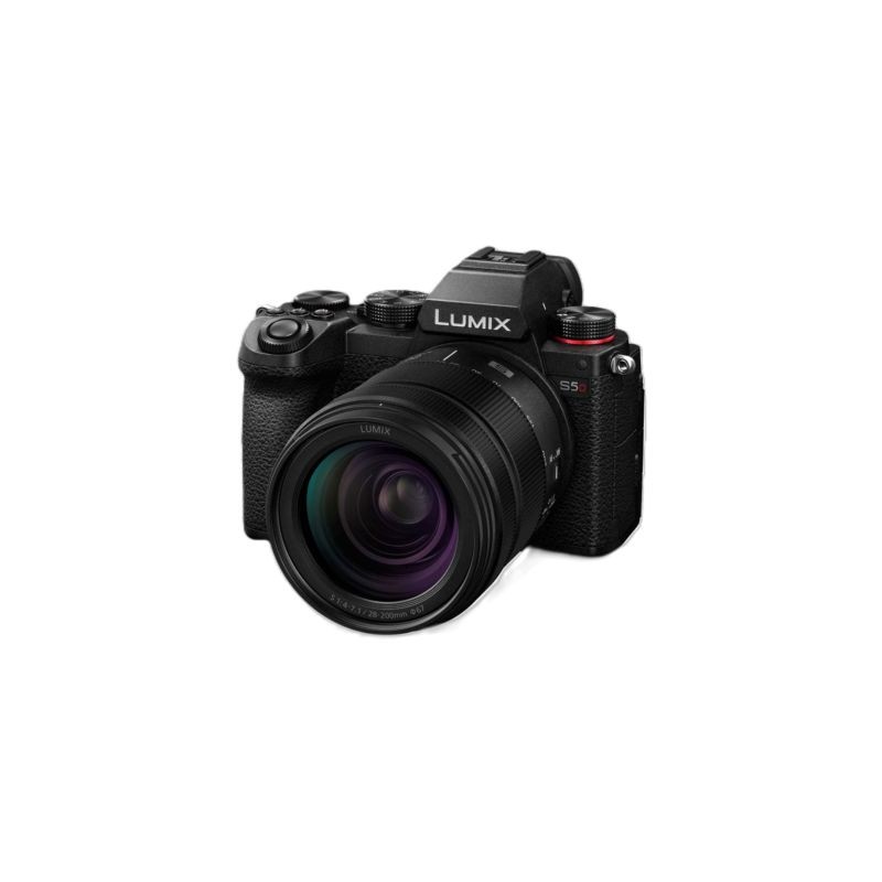 Lumix S5D + 28-200mm F4-7.1