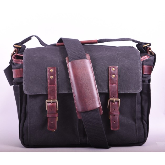 Ona Astoria toile cirée Noire, grand sac photo messenger
