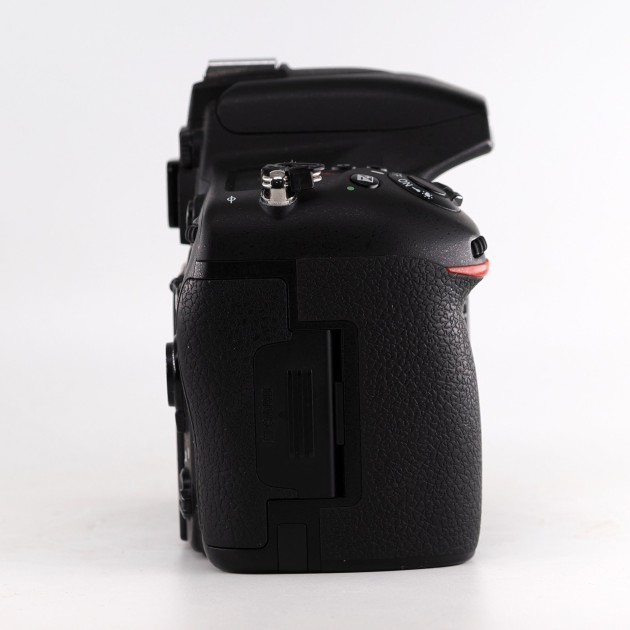 NIKON D750 d'occasion | Concept Store Photo
