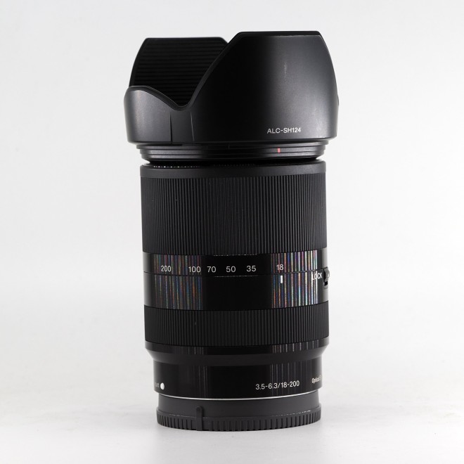 Sony E 18-200 F3.5-6.3 OS - Objectifs occasion - Concept Store Photo